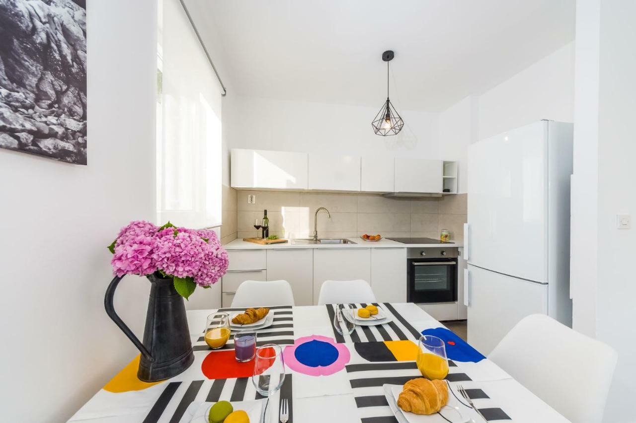 Sestrice Apartman Drage Kültér fotó