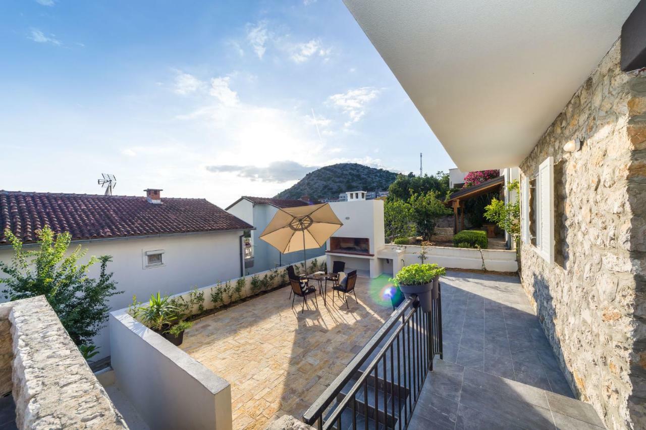 Sestrice Apartman Drage Kültér fotó